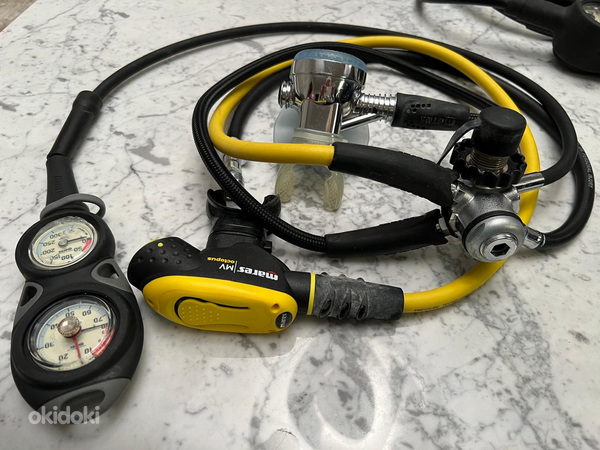 Dive regulator set MARES