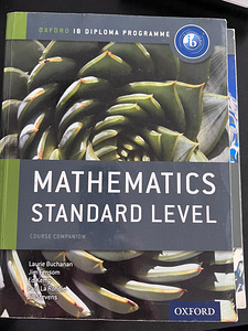 IB DIPLOMA Books (1 foto / 7)