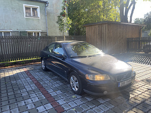 Volvo s60 (10 фото из 10)