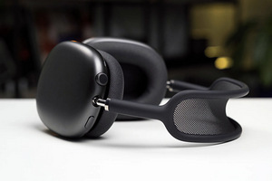 AirPods Max black (1 фото из 1)