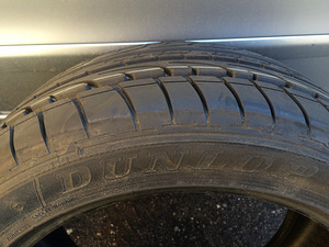 235/45/17 Dunlop (3 фото из 3)
