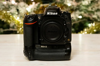 Nikon D750 body + подставка для аккумулятора Meike MK-D750 PRO