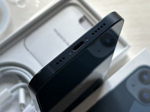 Apple iPhone 13 128GB Midnight nagu uus! Aku 99% (5 foto / 10)