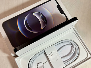 Apple iPhone 16e Black 128GB uus… (3 foto / 9)