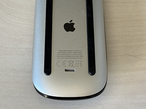 Apple Magic Mouse 2 как новая! (3 фото из 3)