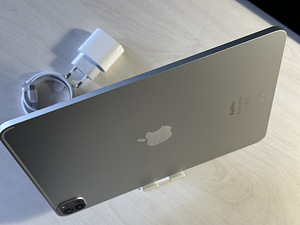 Apple iPad Pro 11 M2 WiFi 256GB Silver, nagu uus! (2 foto / 7)