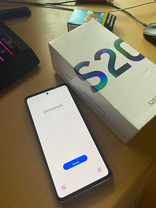Samsung galaxy s20fe 128gb (3 foto / 4)