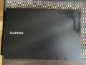 Gigabyte G5 KF RTX 4060 (2 foto / 9)