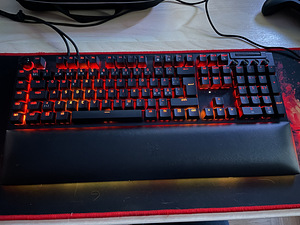 Razer Blackwidow V4 pro (3 foto / 5)