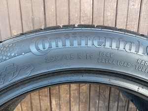 255/45/19 Continental Conti Winter Contact (3 foto / 3)