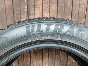 205/55/16 Goodyear UltraGrip Ice Artic (3 фото из 3)
