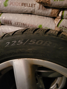 Диски с зимними шинами 224/50/17, 5x112 от Audi A6 C6 (2 фото из 4)