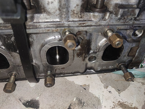 Opel Kadett D mootori varuosad (8 foto / 8)
