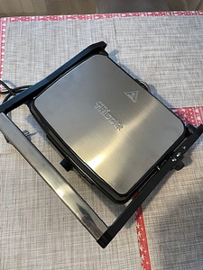 Kontaktgrill Tristar GR-2853 2000 W, uus (4 foto / 6)