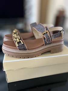 Michael Kors rihmikud , s 40 (4 foto / 6)