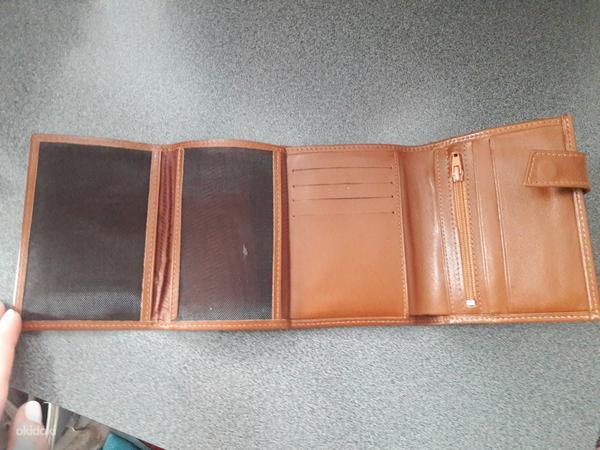 Новый кошелек из кожи (фото #3)