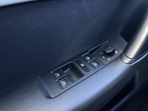 Volkswagen Passat Comfort 1.6 77kW (12 foto / 12)