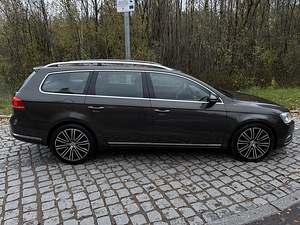 Volkswagen Passat Exclusive Highline 2.0 125KW (2 foto / 15)