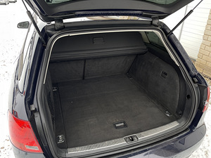Audi A4 Comfort 2.0 103kV (11 foto / 14)