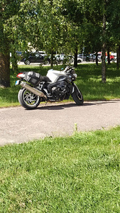Продам BMW K1200R (1 фото из 2)