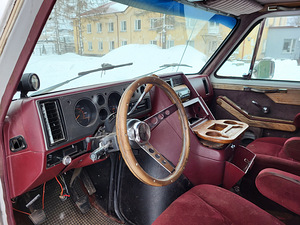 Продам автомобиль (1 фото из 6)
