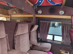 Продам автомобиль (2 фото из 6)