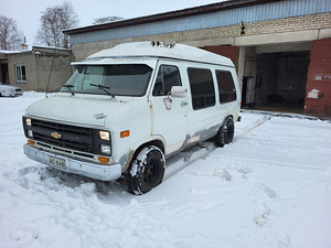 Продам автомобиль (3 фото из 6)