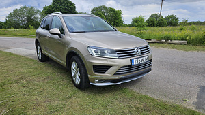 Volkswagen Touareg 2016a. Vahetan garaaži vastu (7 foto / 15)