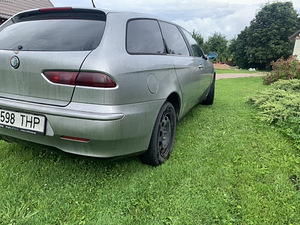 M/V Alfa Romeo 156 Sportswagon (2 foto / 6)