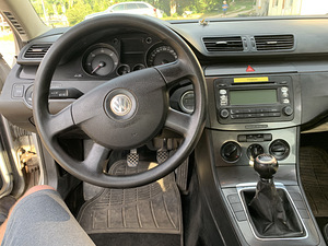Volkswagen Passat B6 2.0tdi manuaal (6 foto / 6)