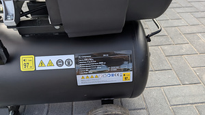 Jasper ZBV-50 компрессор 50L/8bar/320L/min (3 фото из 3)