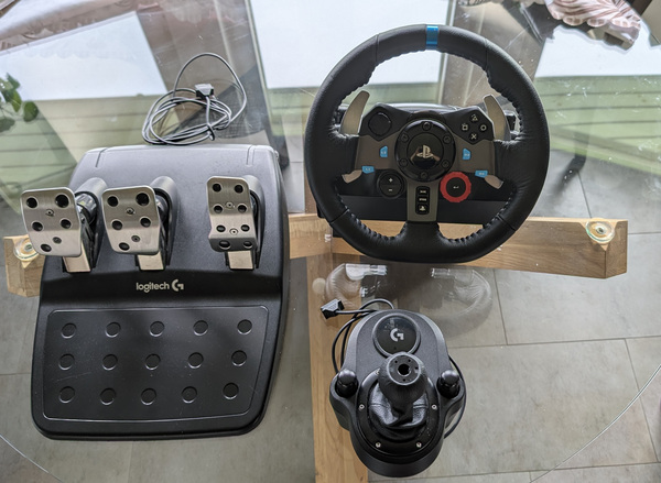 Logitech G29 + shifter
