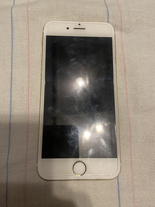iPhone 6s gold 16gb (1 foto / 3)