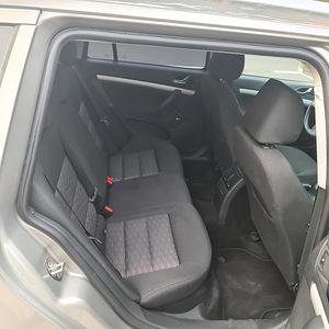 Skoda Octavia 2.0tdi (6 foto / 12)
