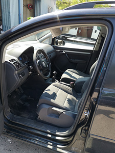 Vw touran (4 foto / 4)
