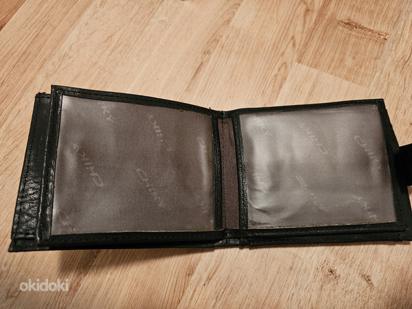 Новый кошелек из искусственной кожи (фото #4)