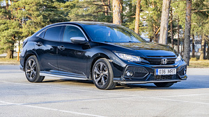 Honda Civic Navi Sensing 1.6 88kW (2 foto / 14)