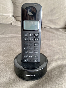 Juhtmevaba lauatelefon Philips D130 (2 foto / 2)