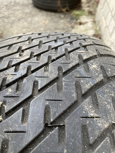 Шины 185 65 14 Goodyear (1 фото из 2)