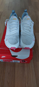 Nike Air (1 foto / 3)