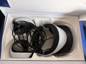 Playstation VR 2 (3 foto / 3)