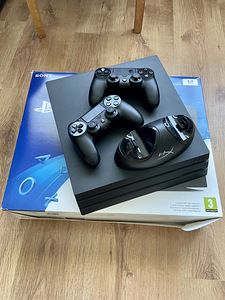PlayStation 4 Pro 1TB 2 pulti ja laadimisdokk (1 foto / 7)