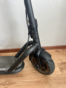 Elektritõukeratas Navee N65 (7 foto / 9)