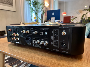 Ayon Audio CD-35 II Signature (Class A Tube Preamp, DAC, CD) (4 foto / 5)