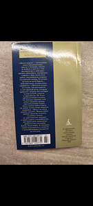 Книга по истории. (2 фото из 2)
