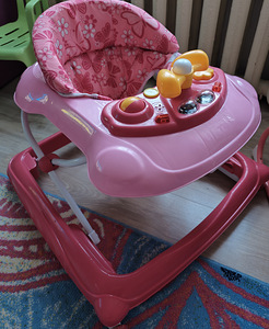 Lamamistool-kiik Fisher price ja käimistool (3 foto / 6)