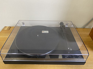 Pro-Ject Debut III / Phono USB. Новая цена! (1 фото из 8)