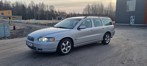 Volvo V70 2005 (5 foto / 13)
