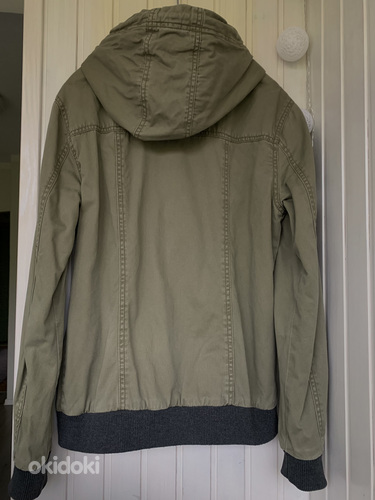 Куртка для размера S (фото #2)
