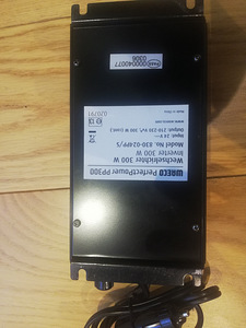 Новый инвертор Waeco (2 фото из 2)